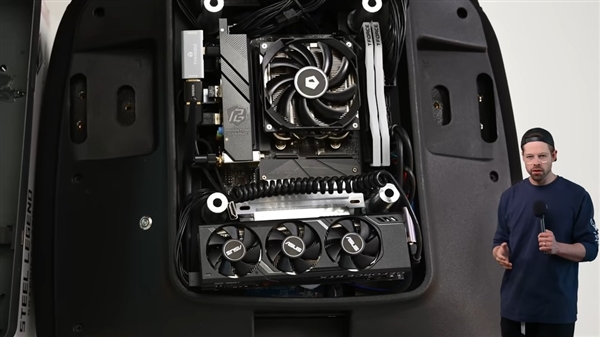 +RTX 4060塞进电竞椅：一根线即可运行pg电子娱乐平台这椅子不简单！9800X3D(图2)