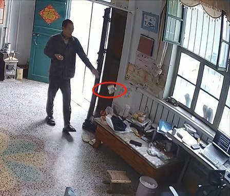 秘密老公却声称是误会网友表示：教教我pg电子模拟器试玩女子在监控发现老公(图3)